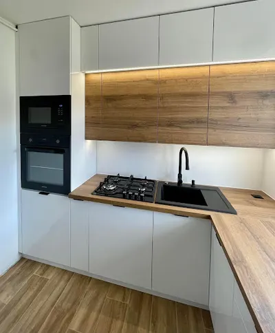 Lak- Front- Meble na wymiar Łódź, Meble kuchenne, Lakiernia meblowa, Usługi stolarskie, Stolarz Łódź